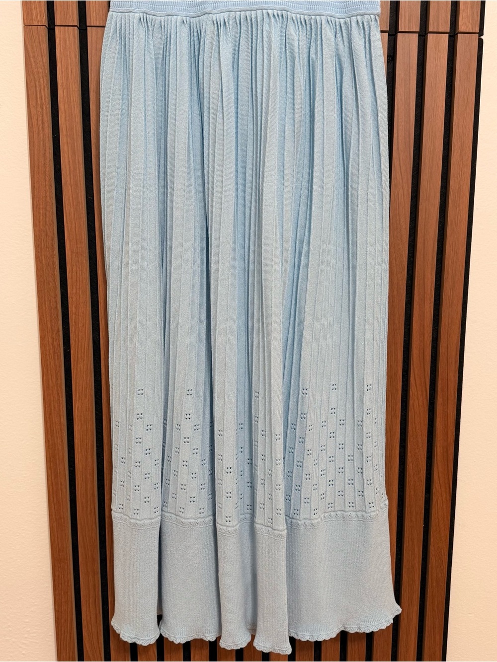 Commense Light Blue Sleeveless Pleated Maxi Skirt - Picture 4 of 9